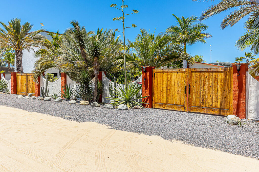 Los Cabos Cumbre Del Tezal Luxury finishes include marble flooring, wood kitchen with granite countertops, built-in wooden closets in all bedrooms, and vanities with tempered glass shower doors in all 3.5 baths. Fully equipped with 5 Gree inverter mini-split A/C units (3 × 1-ton, 2 × 2-ton), LG 22' French Door refrigerator, Whirlpool gas stove, and 1.7 cu ft microwave hood. Additional features: rooftop with bar, grill & sink, private terrace, storage, WiFi smart lock, private 5,000-liter cistern, and termite prevention system. Community: pool, gym, sports courts, kids' area, 3 clubhouses & 24/7 gated security – 3 calle sin nombre, Pacific, BS