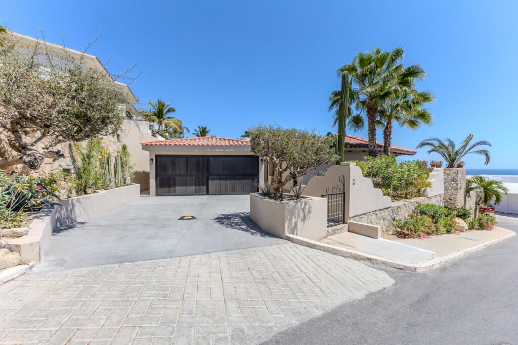 Los Cabos Rancho Par-El Cielito For the buyer seeking the privacy of a villa combined with the convenience of a condo, this condominium is a gem that stands apart. With a footprint so spacious it serves as a large private residence--featuring four spacious bedrooms and 4.5 immaculate bathrooms--the property provides the space and character of a standalone villa. Every corner of this residence has been maintained at the highest level, demonstrating care that's evident the moment you step inside. Morning coffee is enjoyed with the sunrise, and evening cocktails are toasted against the sunset--all while overlooking the iconic, unobstructed blue of the bay. The flow between indoor and outdoor living is smooth, anchored by your own private pool and protected by premium electric hurricane shutters and screens. For the buyer seeking the privacy of a villa combined with the convenience of a condo, this condominium is a gem that stands apart. With a footprint so spacious it serves as a large private residence--featuring four spacious bedrooms and 4.5 immaculate bathrooms--the property provides the space and character of a standalone villa. Every corner of this residence has been maintained at the highest level, demonstrating care that's evident the moment you step inside. Morning coffee is enjoyed with the sunrise, and evening cocktails are toasted against the sunset--all while overlooking the iconic, unobstructed blue of the bay. The flow between indoor and outdoor living is smooth, anchored by your own private pool and protected by premium electric hurricane shutters and screens. for sale