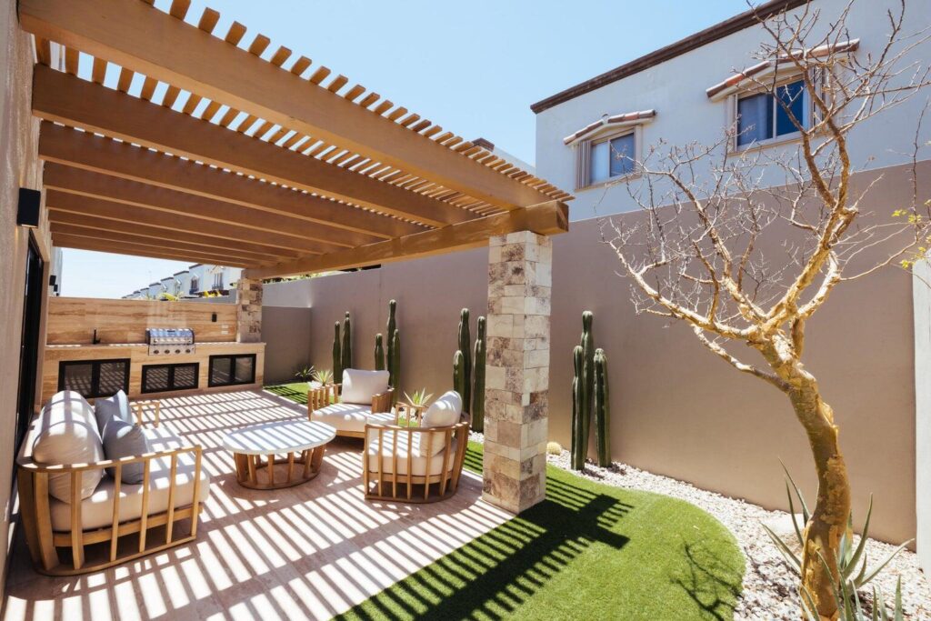 Los Cabos Cabo Del Mar Ecopark This modern-designed home stands out for its spacious areas, excellent layout, and full equipment, positioning itself as one of the most complete properties currently available within the development.The property combines functionality, comfort, and private outdoor spaces, making it ideal for those seeking a comfortable residence or an investment in a constantly growing area of Cabo San Lucas. for sale