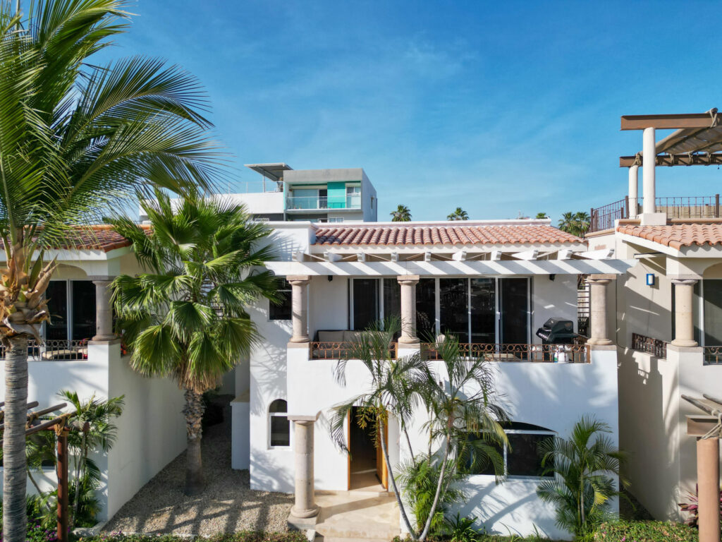 Los Cabos El Tule-Inland:General Pre-construction residence in Rancho Los Tules, Los Cabos. Features 4 bedrooms, each with a full bathroom and walk-in closet, offering privacy and comfort. Enjoy ocean – Camino El Tezal, Cabo Corridor, BS