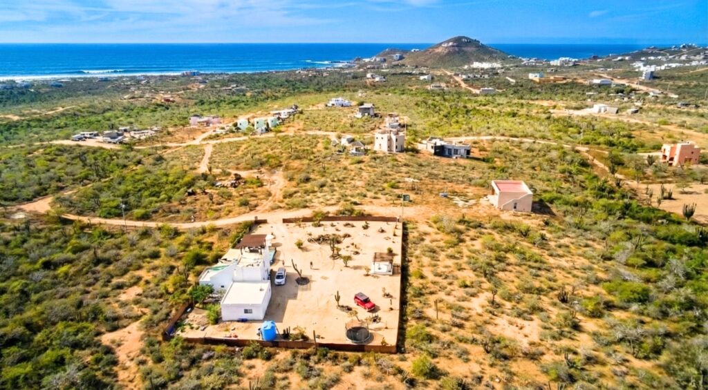 Los Cabos Cabo Del Mar Ecopark Spacious and well-maintained two-story home featuring 3 bedrooms, 2.5 bathrooms, and one of the largest floor plans in the Cabo del Mar development. This property offers rare amenities including a private pool, garden terrace, and built-in BBQ area. The home enjoys ocean – Casa Azul | Cerritos Beach | Pescadero, Pacific, BS