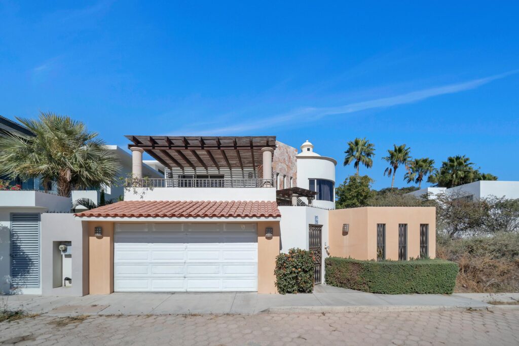 Los Cabos Rancho Paraiso Welcome to Casa Teva, a beautifully renovated single-level retreat tucked inside the gated community of Rancho Paraíso in Cabo San Lucas. This 3-bedroom, 2.5-bath residence blends effortless coastal style with thoughtful modern upgrades, creating a turnkey home that is both elegant and highly functional.Recently reimagined in a refined coastal-chic aesthetic, the home features bright, airy interiors, natural textures, and a relaxed sophistication that reflects the spirit of Baja living. Beyond its visual transformation, Casa Teva has undergone extensive systems upgrades, offering peace of mind and comfort for full-time living or effortless vacation use.Positioned to capture some of the area's most captivating vistas, the home enjoys beautiful – L3 Mzn 2 Crispen Cecena, Cabo Corridor, BS