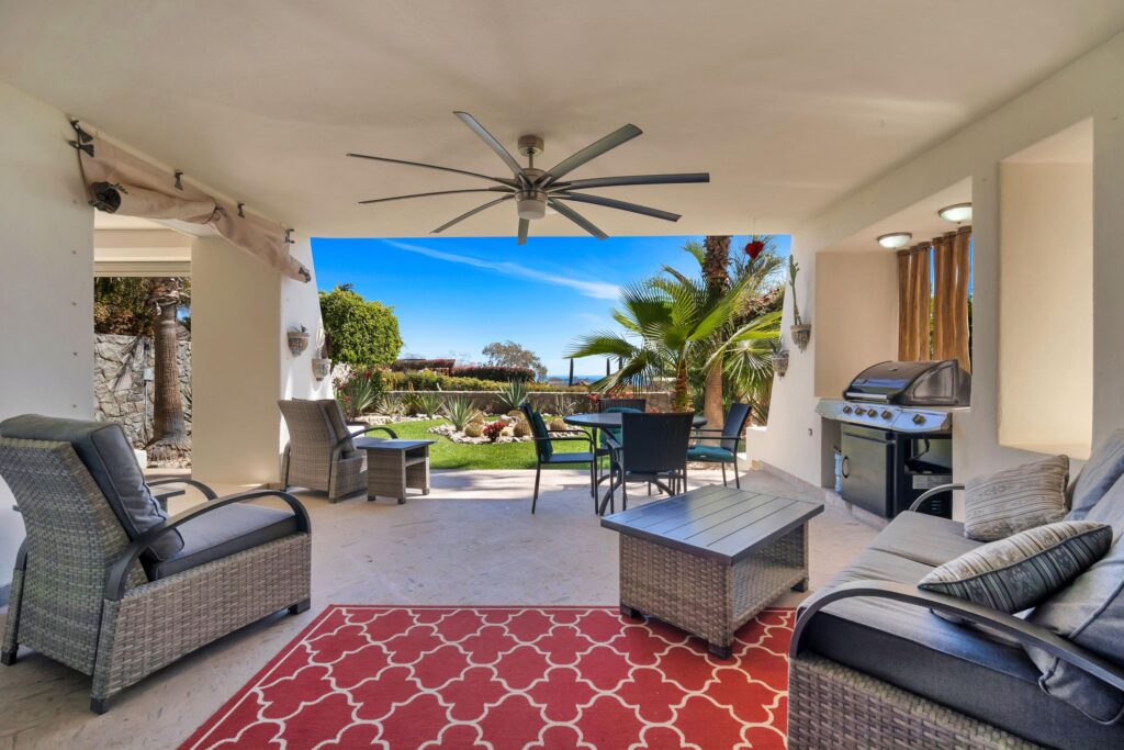 Los Cabos Betanya Great 3-bedroom Penthouse with beautiful Sea – LARGE PRIVATE YARD, Cabo Corridor, BS