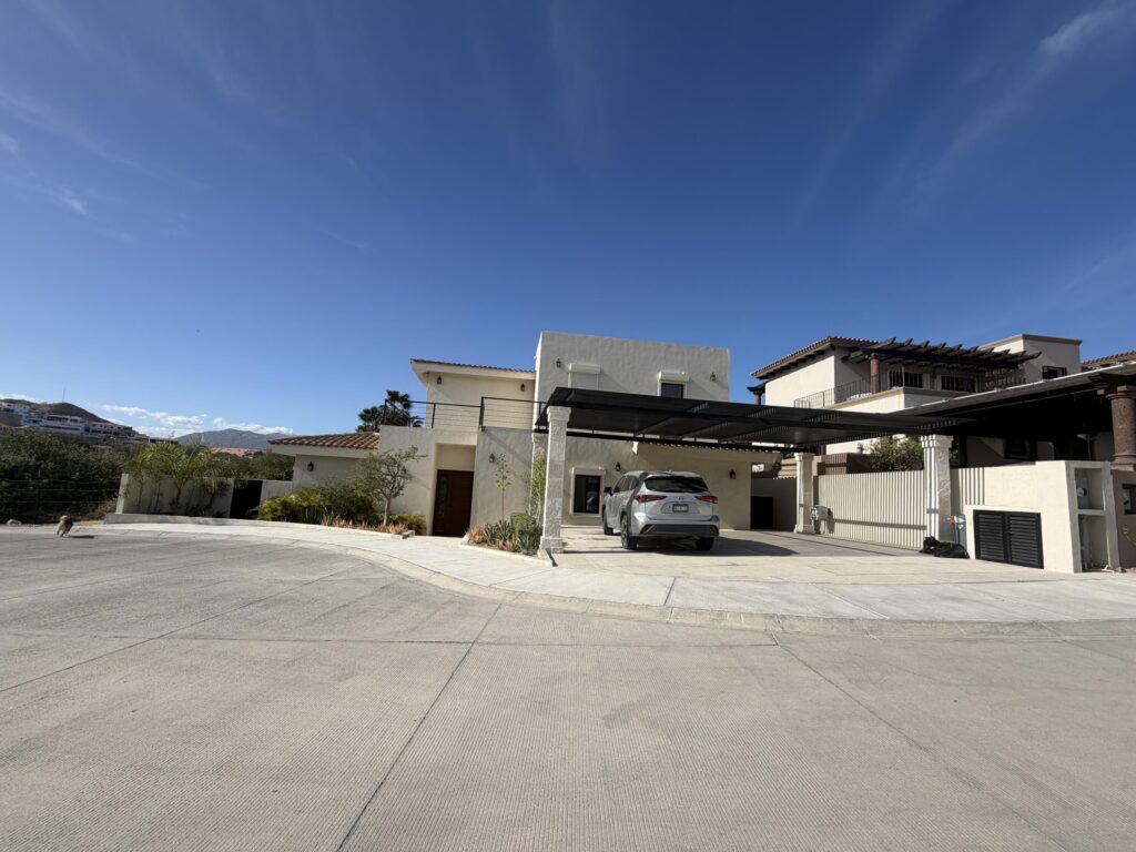 Los Cabos La Playita AMAZING OPPORTUNITY!!! Five bedrooms, Four and One half baths including a Luxury Ocean – Lote 2 cañada 1, San Jose del Cabo, BS