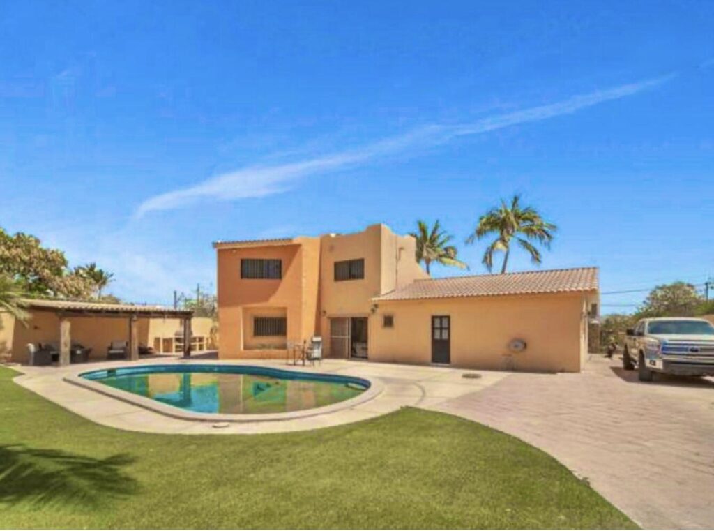 Los Cabos Privanzas Price improvement! This fabulous family home is back on the market in the much sought after area of Privanzas in El Tezal. With a pool, tennis courts and racketball facilities, a communal gym and a kiddy park for the community. This home has been renovated. It has been recently waterproofed and has hurricane shutters for your protection. For your convenience there is a new plaza built just outside, steps away from a pizza and a drink. A perfect family home in El Tezal. Come and see it today. – Pool House -Big Lot, San Jose Del Cabo, San Jose del Cabo, BS