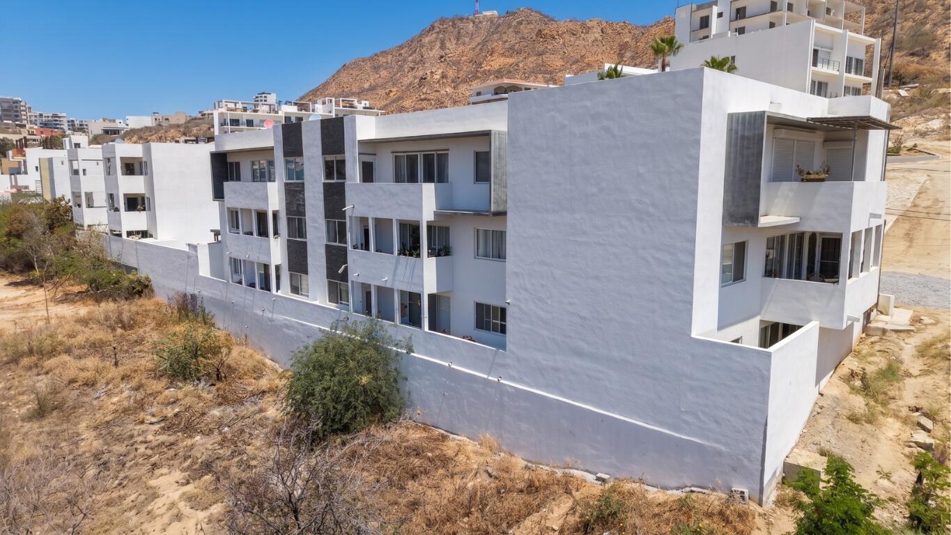 Los Cabos Amaterra PENTHOUSE 601A is a turnkey 2 bedroom/2 bathroom fully furnished condo. This condo comes with 1 covered parking spot and a large private bodega as well as an additional uncovered parking spot.Walking distance to the marina and downtown and only 500 yards to the beach!This condo has an impressive rental history and is an excellent investment property. – Amaterra Phase 2, Cabo Corridor, BS