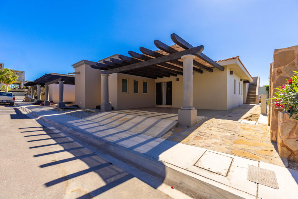 Los Cabos Ventanas Discover effortless coastal living in this beautiful single-level home boasting sweeping rooftop – Single Level Corner Home, Cabo Corridor, BS